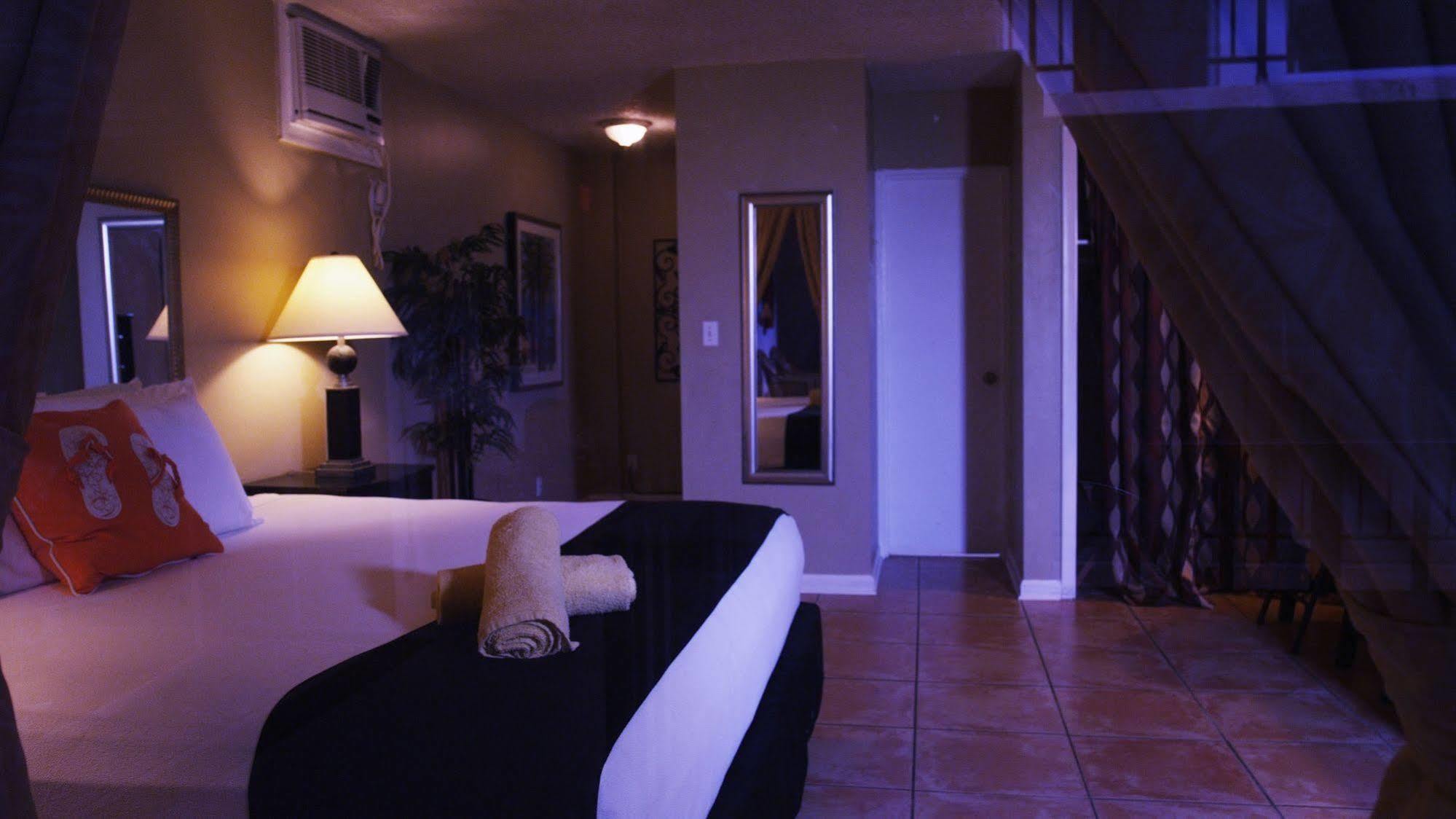 Rooftop Resort - Clothing Optional - Adult Only Hollywood Exterior foto